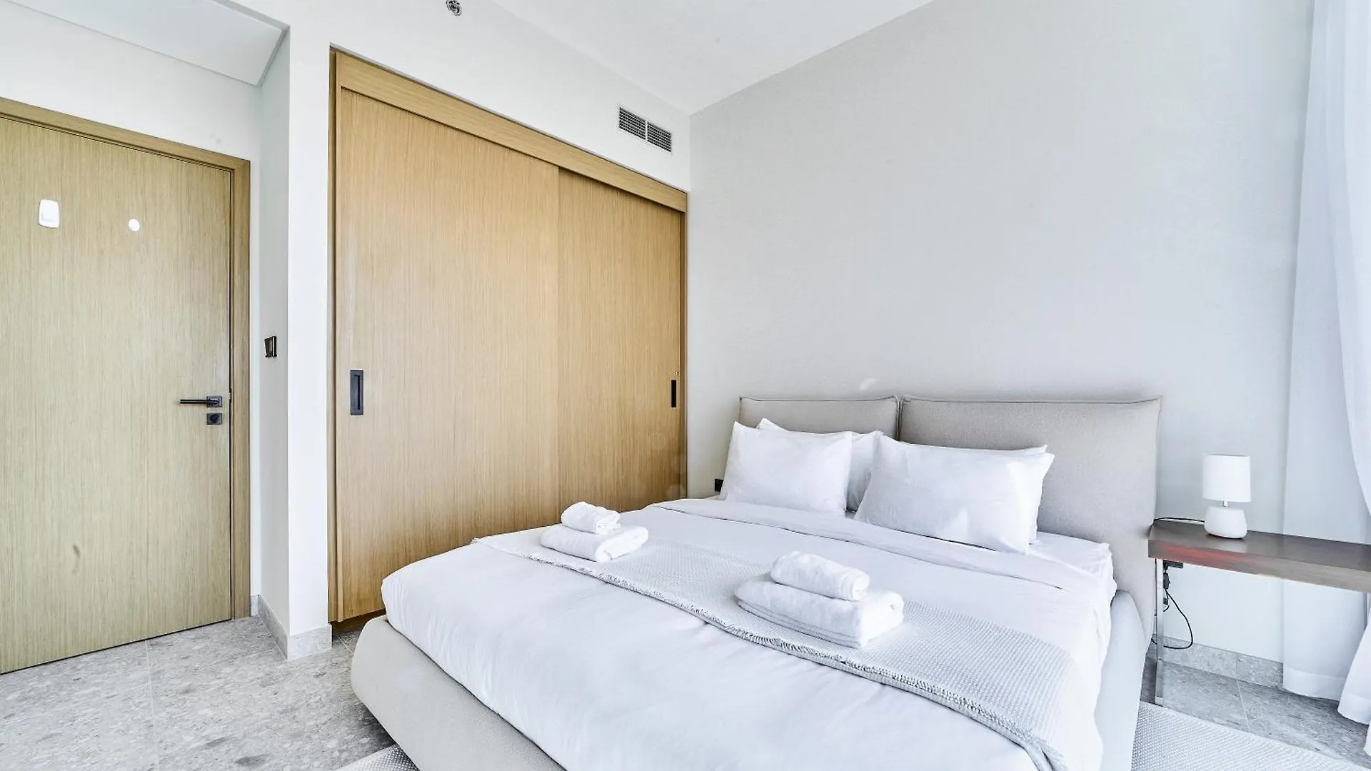 Apartment Golf Suites 2Br Luxury Stay In Dubai Hills